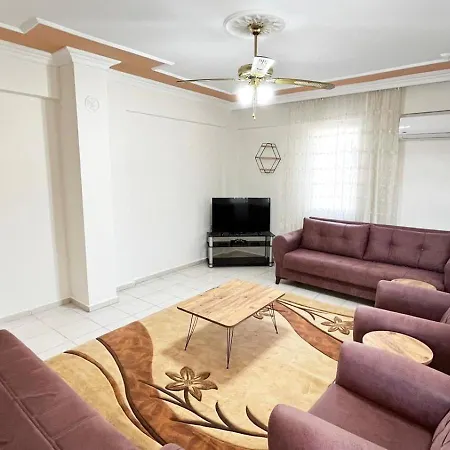 Deniz's House Appartamento